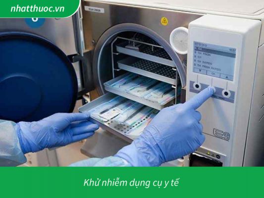 Khử nhiễm dụng cụ y tế